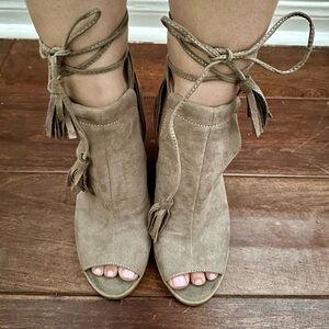 Qupid Tassel Tie Heels